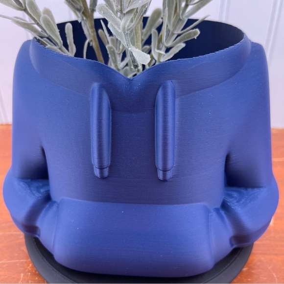 Hoodie Planter Pot, Sweatshirt Flower Pot, 3D Printed Planter - Picture 2 of 10